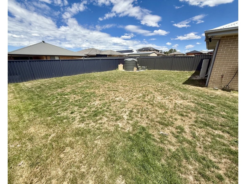 28 Henning Crescent, Wallerawang NSW 2845