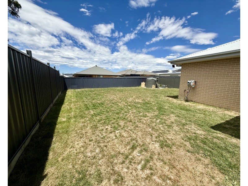 28 Henning Crescent, Wallerawang NSW 2845