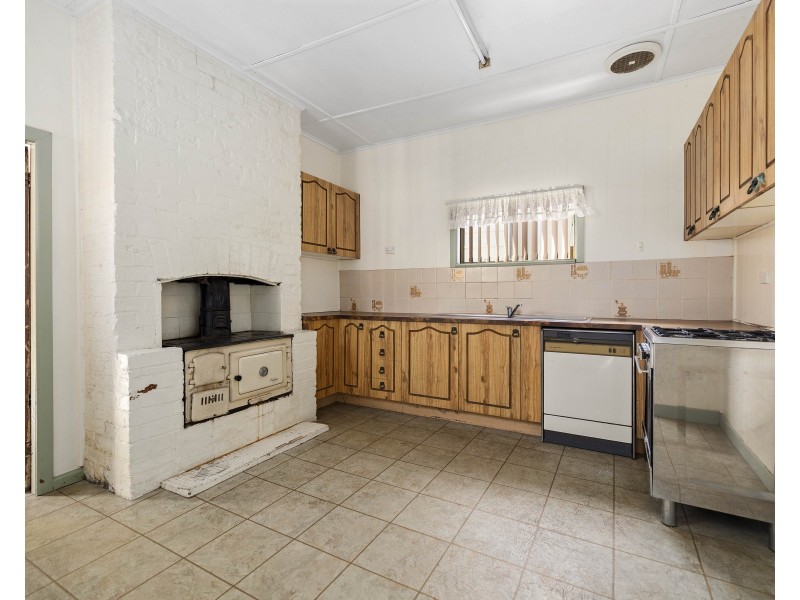 16 Clarice Street, Lithgow NSW 2790