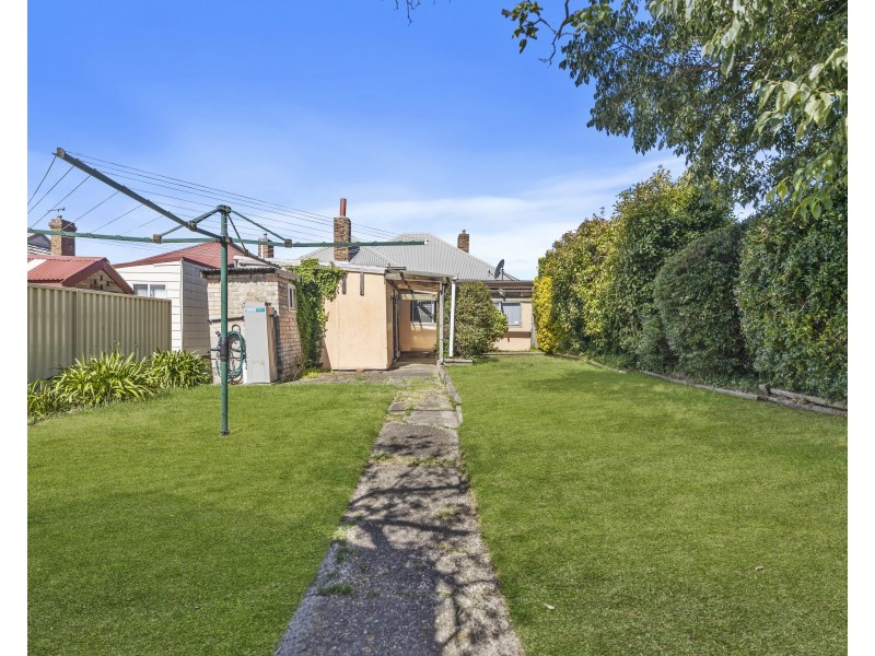 16 Clarice Street, Lithgow NSW 2790