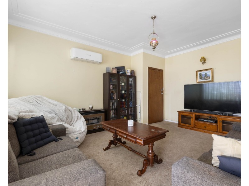 27 Sandford Avenue, Lithgow NSW 2790