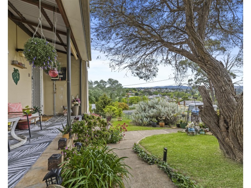 11 Paine Street, Portland NSW 2847