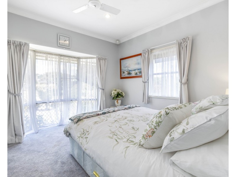 10 Caroline Avenue, Lithgow NSW 2790