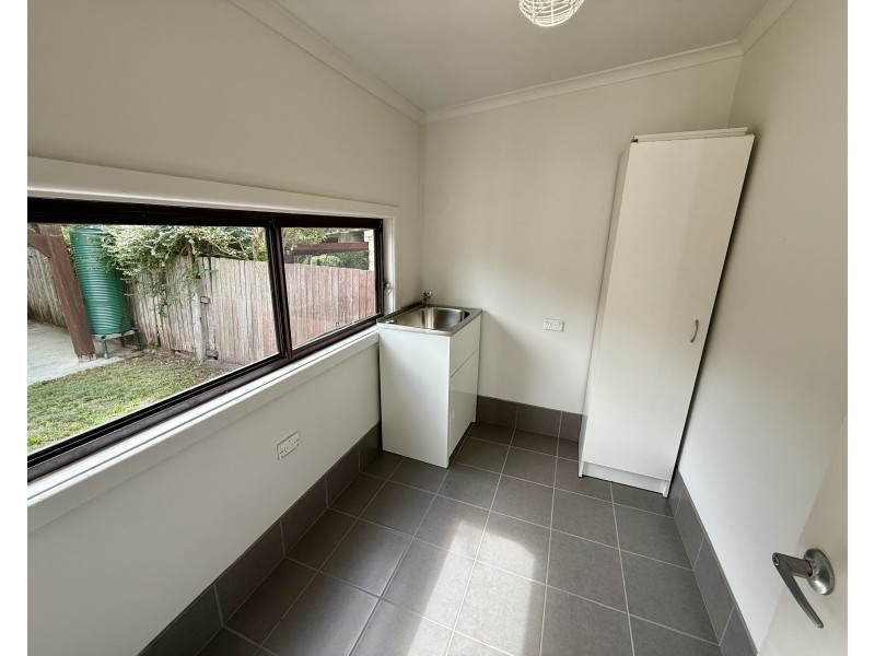 8 JOHN STREET, Lithgow NSW 2790