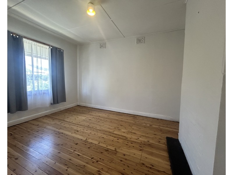 92 Calero Street, Lithgow NSW 2790