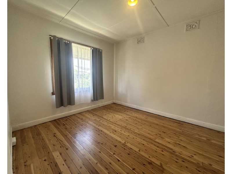 92 Calero Street, Lithgow NSW 2790