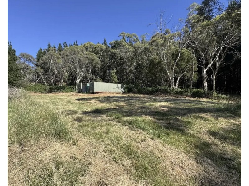 33 Great Western Highway, Mount Lambie NSW 2790