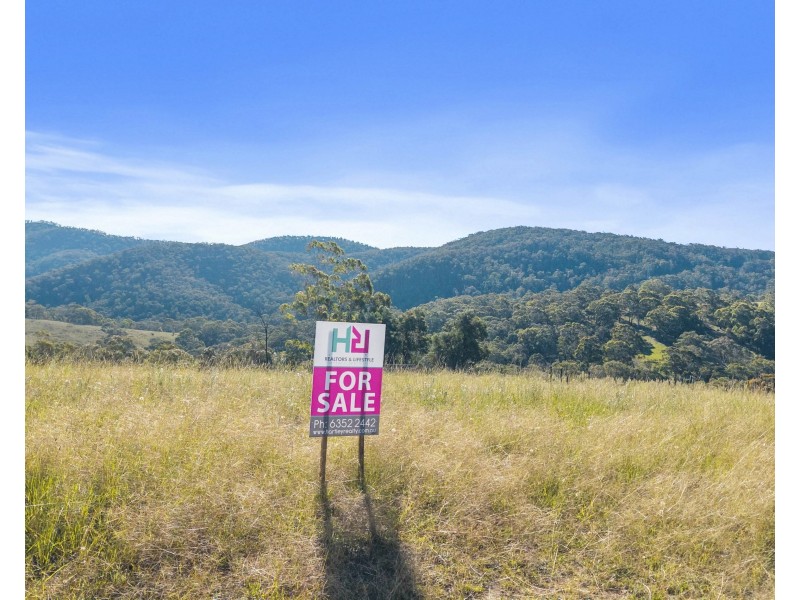 70 Hillcrest Avenue, Lithgow NSW 2790