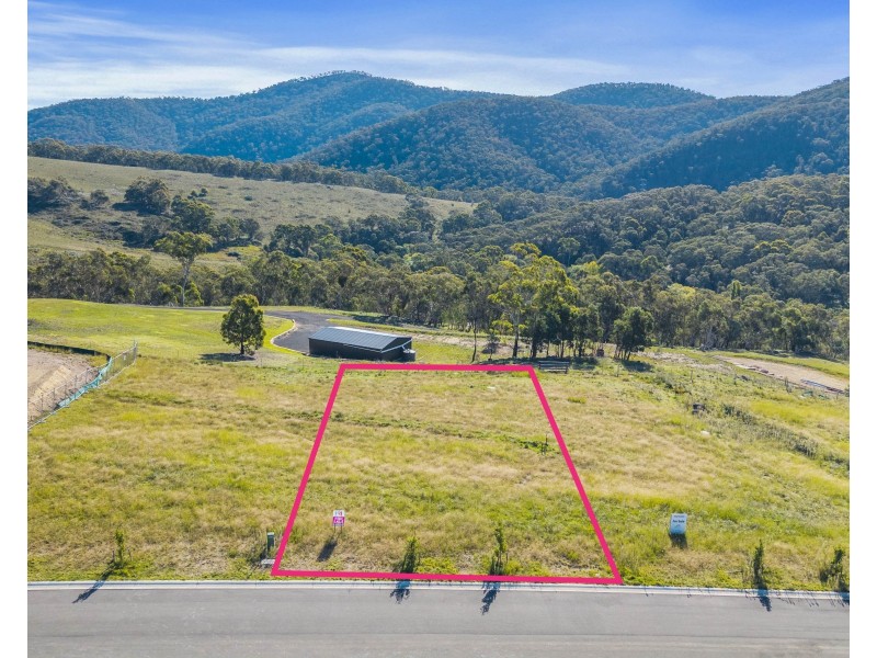 70 Hillcrest Avenue, Lithgow NSW 2790