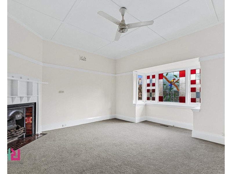 25 Sandford Avenue, Lithgow NSW 2790