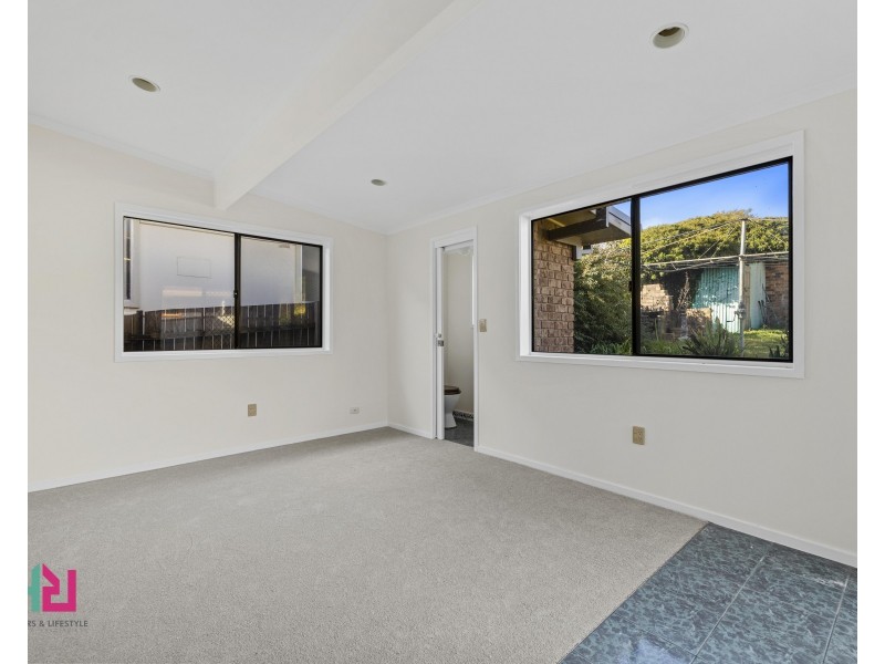 25 Sandford Avenue, Lithgow NSW 2790