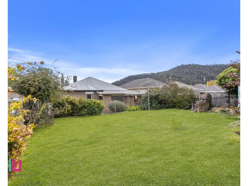 25 Sandford Avenue, Lithgow NSW 2790