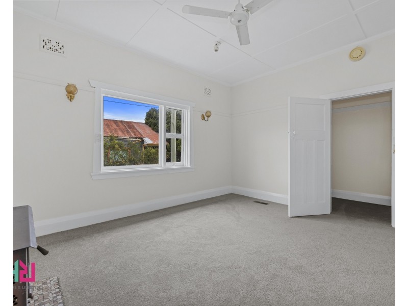 25 Sandford Avenue, Lithgow NSW 2790