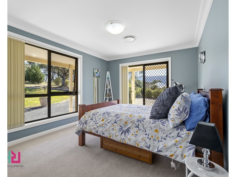 157 Mckanes Falls Road, South Bowenfels NSW 2790