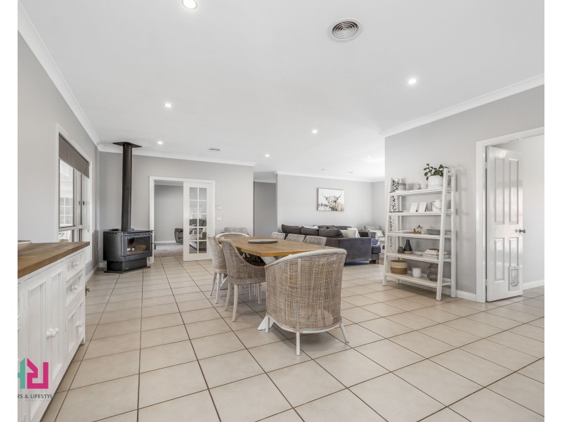 3 Cypress Place, Wallerawang NSW 2845