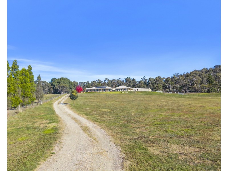 3 Cypress Place, Wallerawang NSW 2845