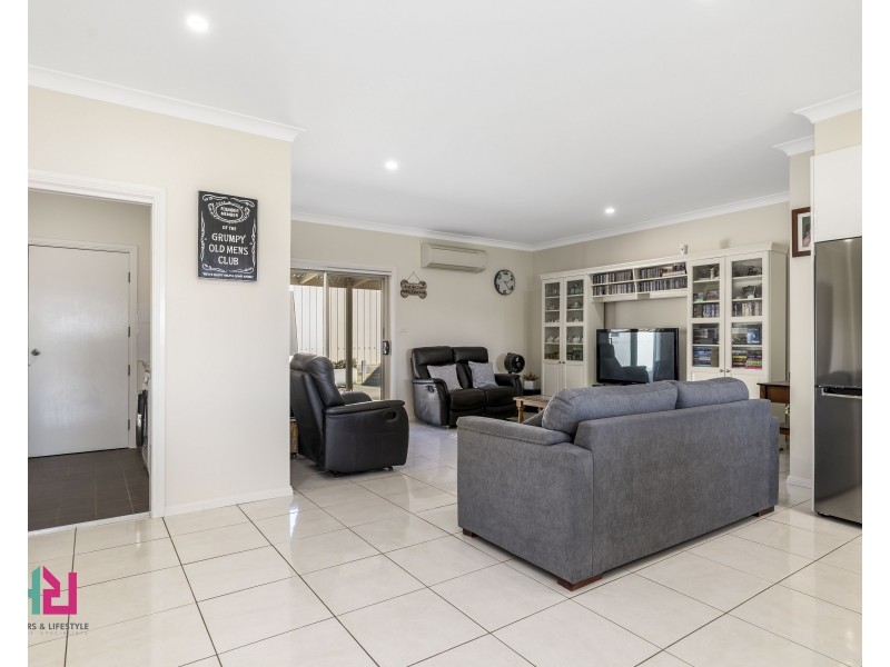 3 Cypress Place, Wallerawang NSW 2845