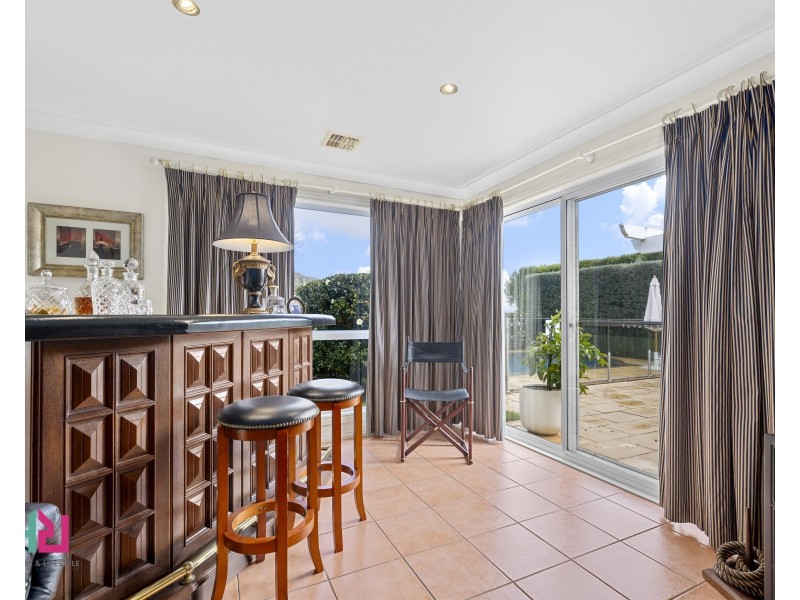 2 Robinia Drive, Lithgow NSW 2790