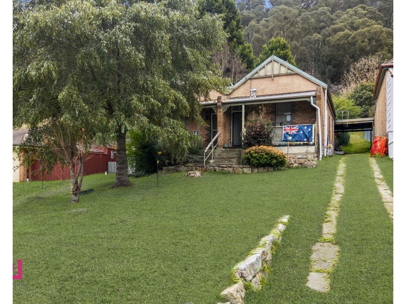 128-130 Macaulay Street, Lithgow NSW 2790