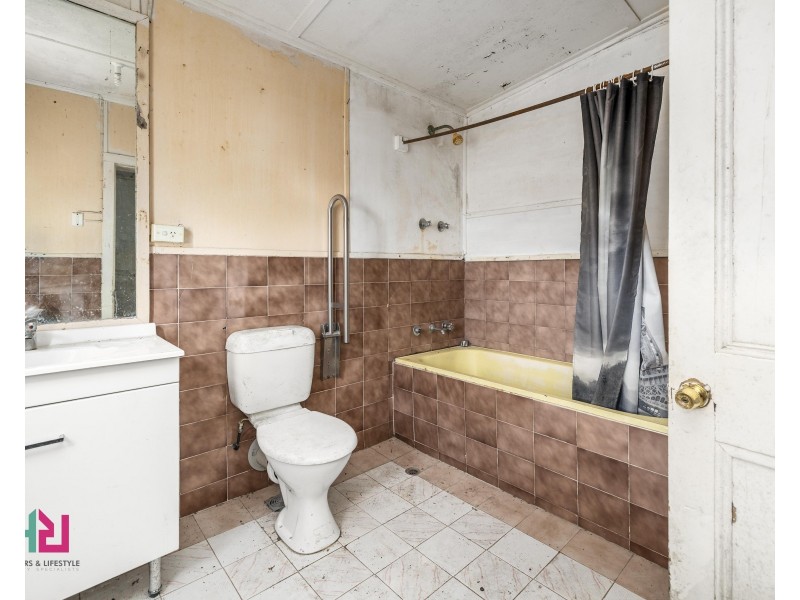 128-130 Macaulay Street, Lithgow NSW 2790