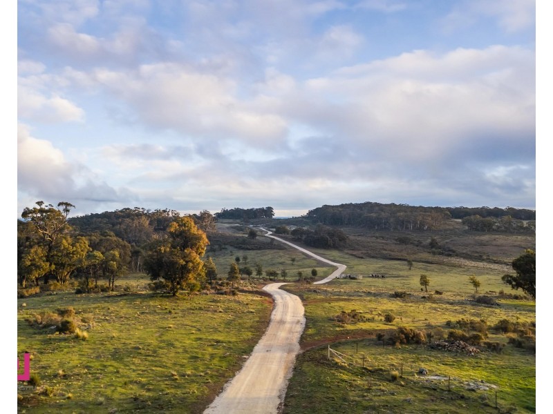 350 Molybdonite Road, Locksley NSW 2795