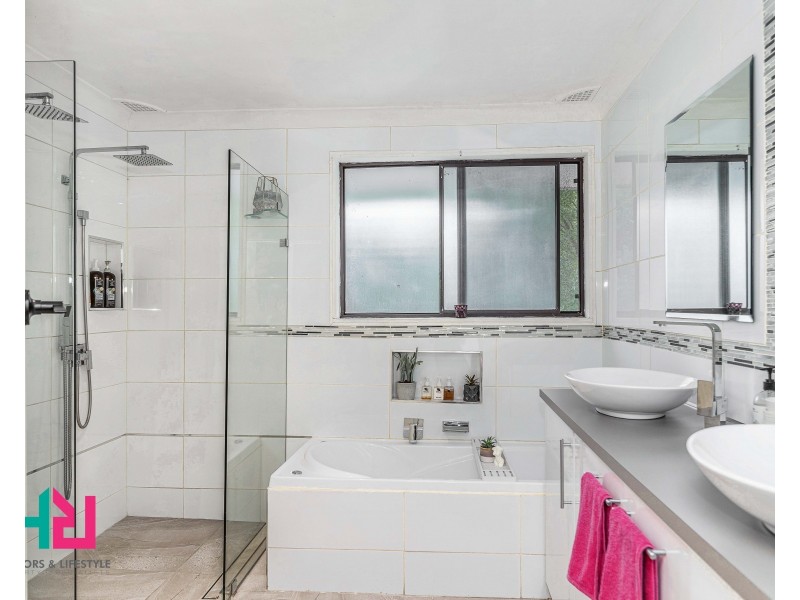 18 Curtin Place, Lithgow NSW 2790