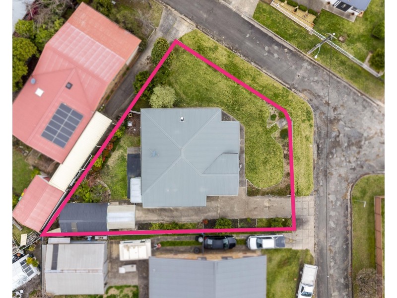 10 Mena Place, Lithgow NSW 2790