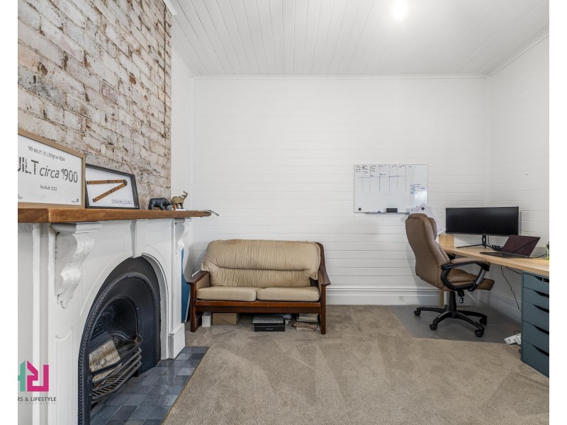 99 Mort Street, Lithgow NSW 2790