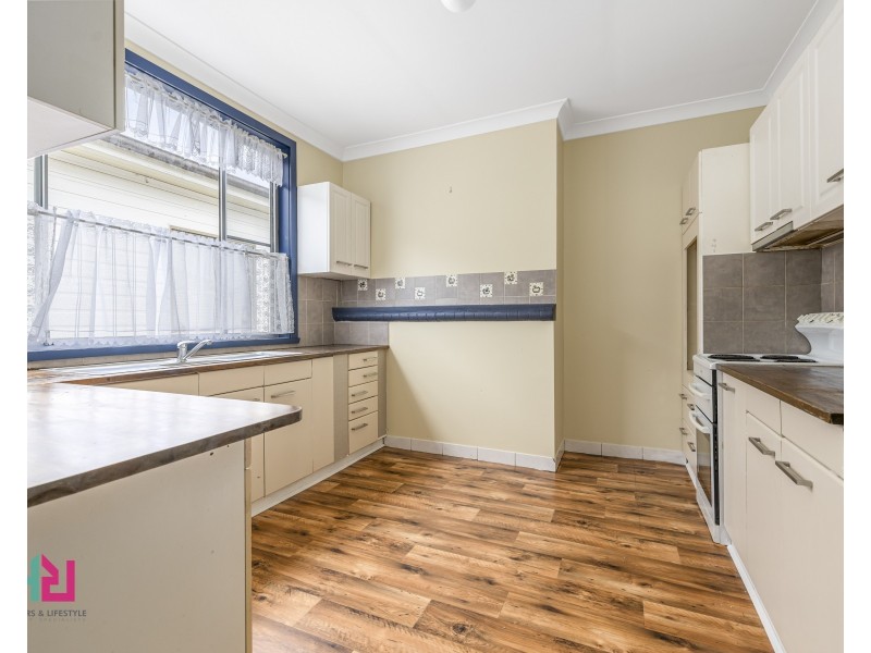 10 Chifley Road, Lithgow NSW 2790