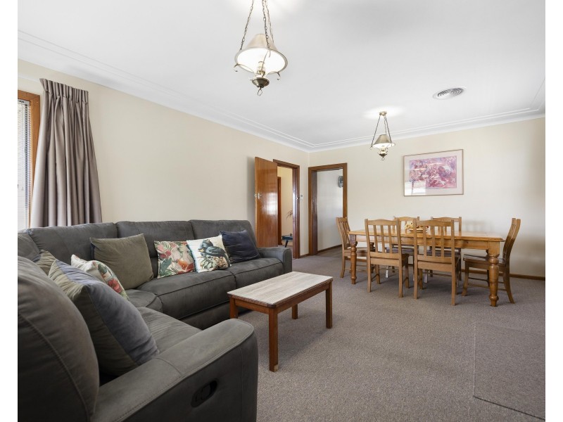 69 Rifle Parade, Lithgow NSW 2790