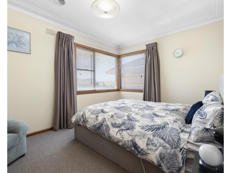 69 Rifle Parade, Lithgow NSW 2790