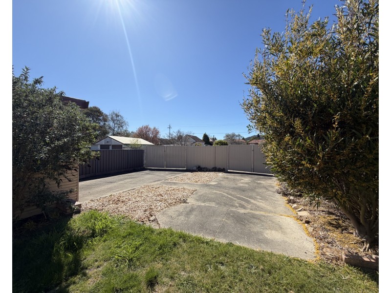69 Rifle Parade, Lithgow NSW 2790