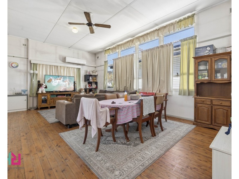16 Enfield Avenue, Lithgow NSW 2790