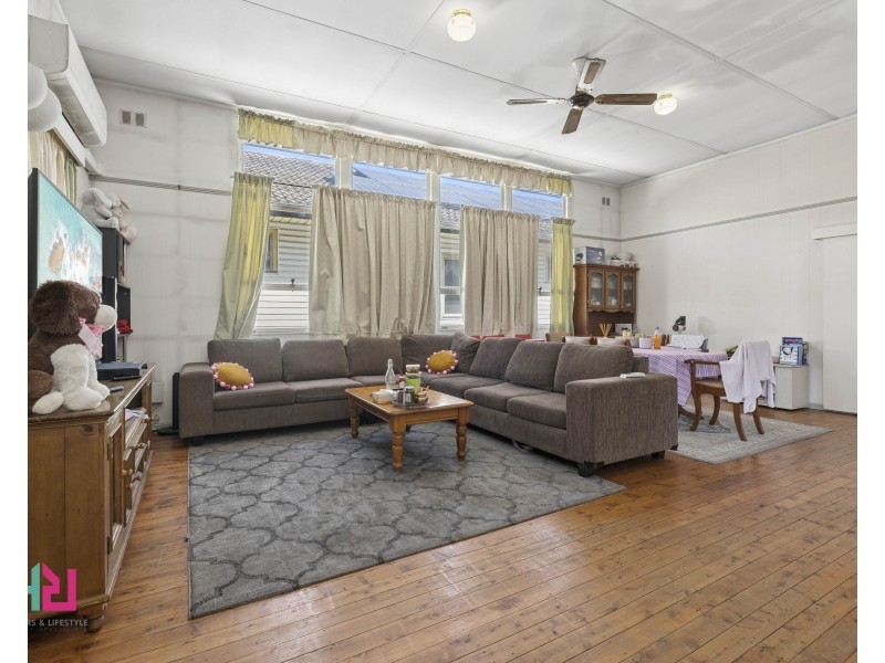 16 Enfield Avenue, Lithgow NSW 2790
