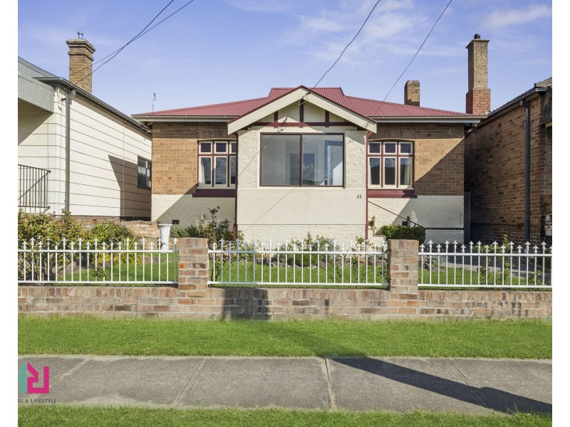 41 Chifley Road, Lithgow NSW 2790