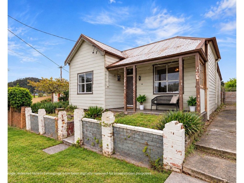 37 King Street, Lithgow NSW 2790