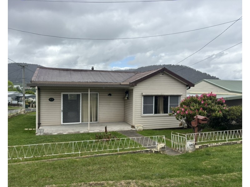 45 Outer Crescent, Bowenfels NSW 2790