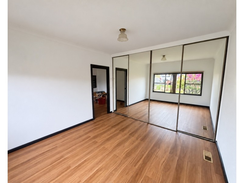 45 Outer Crescent, Bowenfels NSW 2790