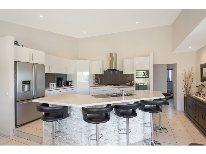 22 The Peninsula, Tura Beach NSW 2548