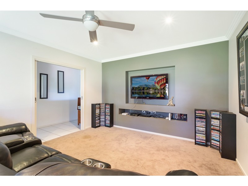 22 The Peninsula, Tura Beach NSW 2548