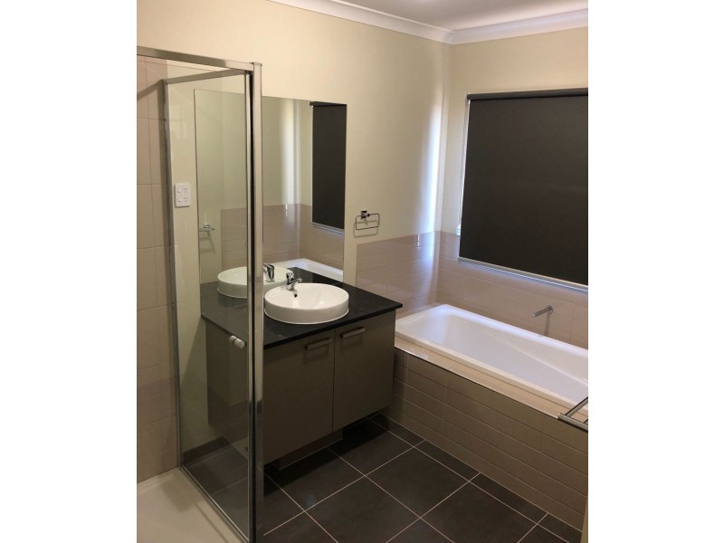 17 Arnott Street, Truganina VIC 3029