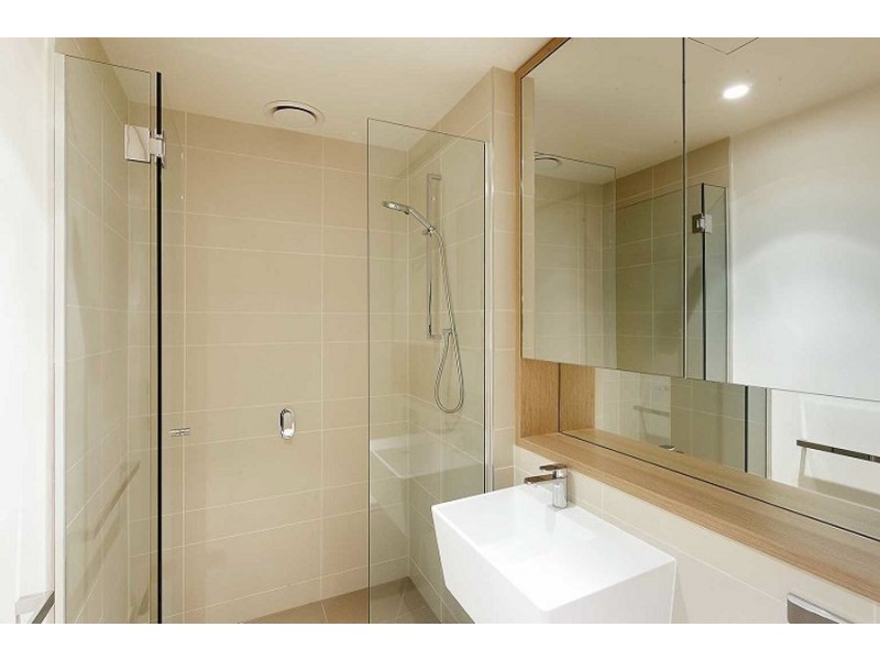 210/89 Roden Street, West Melbourne VIC 3003