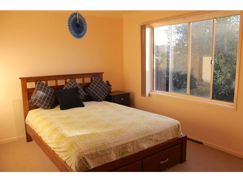 11 Orlando Drive, Truganina VIC 3029