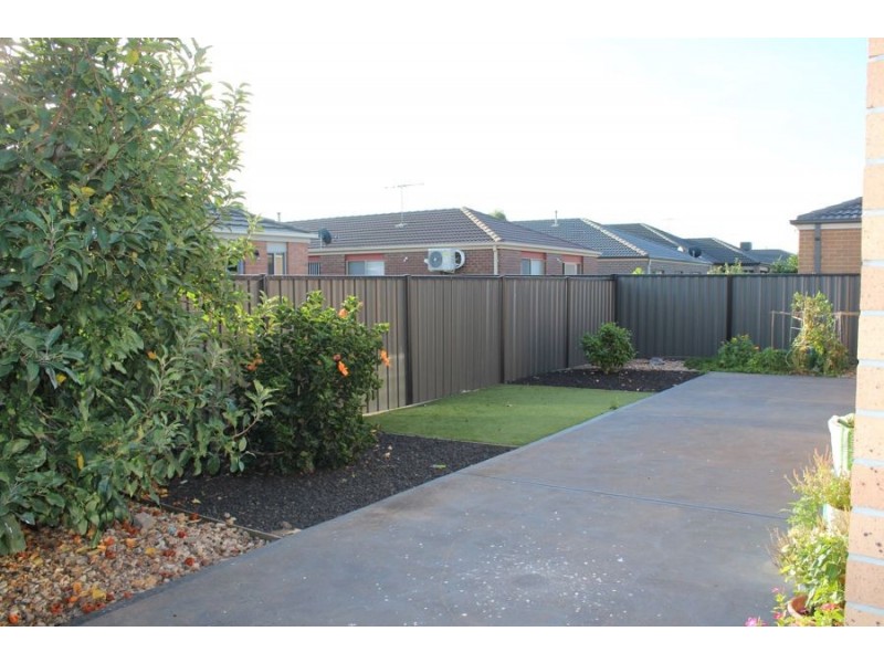 11 Orlando Drive, Truganina VIC 3029