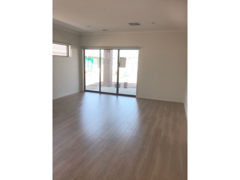 20 Orinoco Chase, Werribee VIC 3030