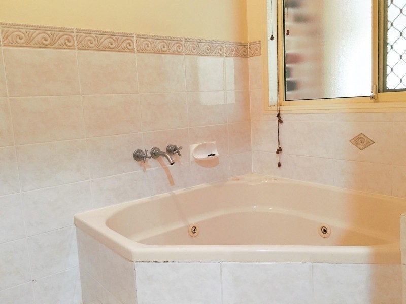 6 Romney Close, Birkdale QLD 4159