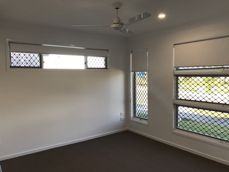 8 Creekstone Avenue, Redbank Plains QLD 4301