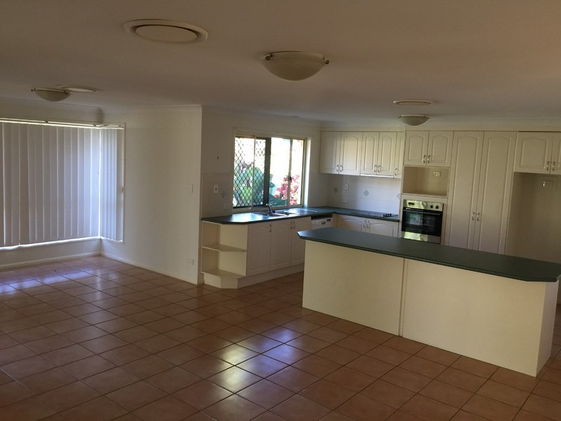 12 Bellenden Court, Victoria Point QLD 4165