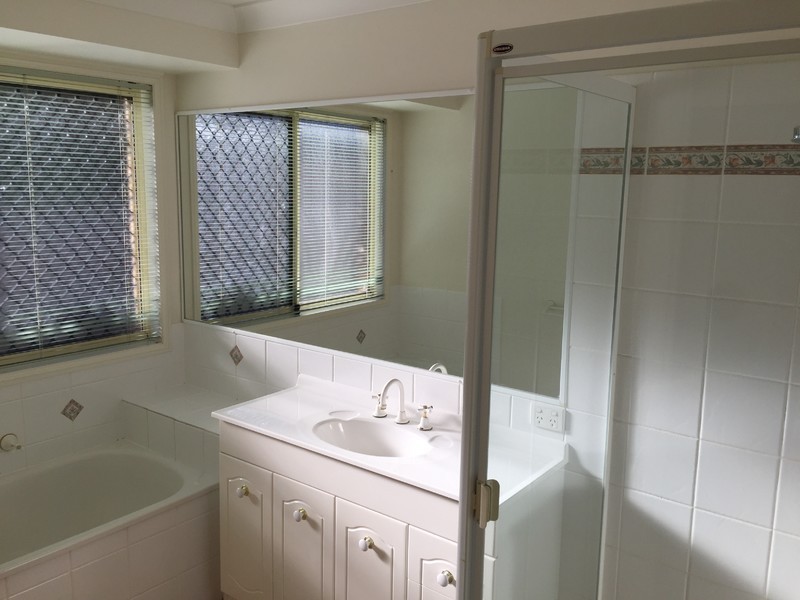 12 Bellenden Court, Victoria Point QLD 4165
