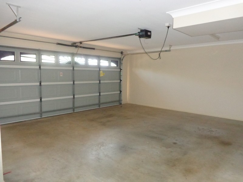 24 Parkview Drive, Springfield Lakes QLD 4300